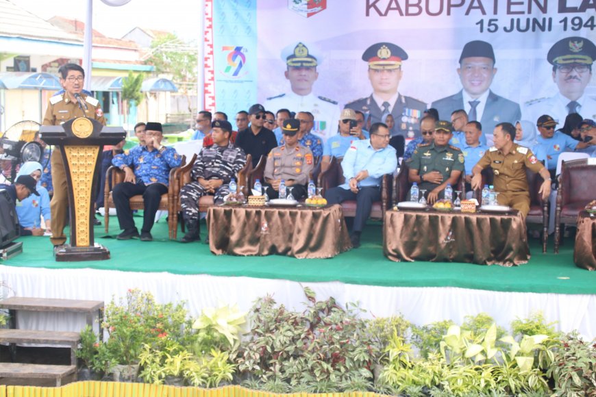 HUT ke-79, Pemkab Lampung Utara Gelar Pawai Budaya dan Lomba Kendaraan Hias
